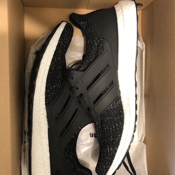 Adidas UltraBOOST - Picture 4 of 4